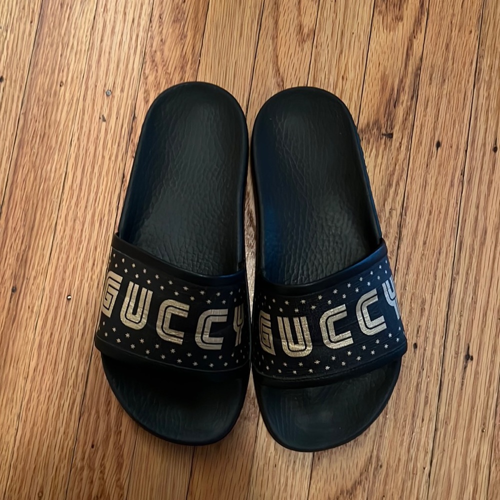 Gucci SEGA slides